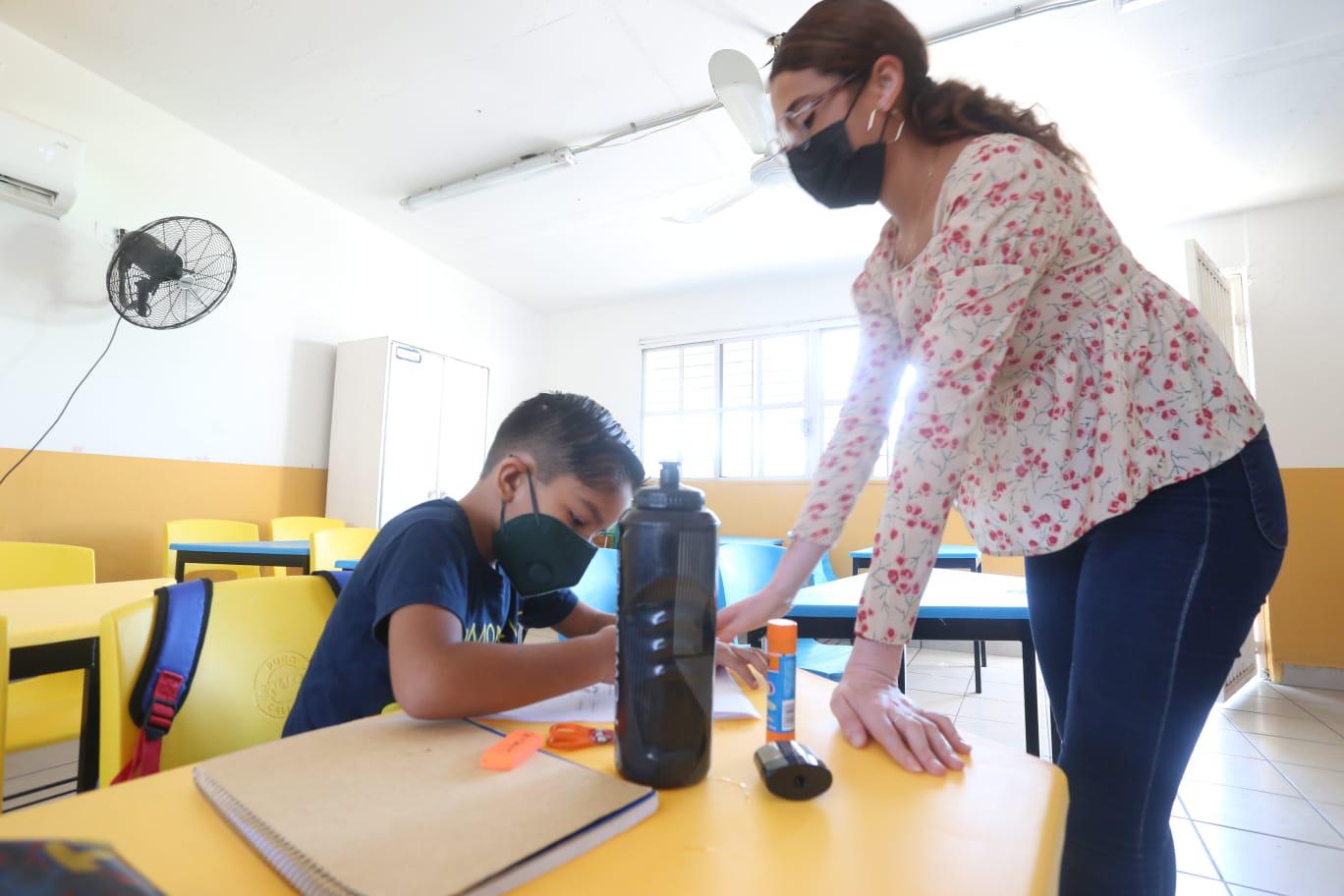 $!La escuela primaria Felipe Ángeles y su dirección, un ejemplo de compromiso y vocación educativa