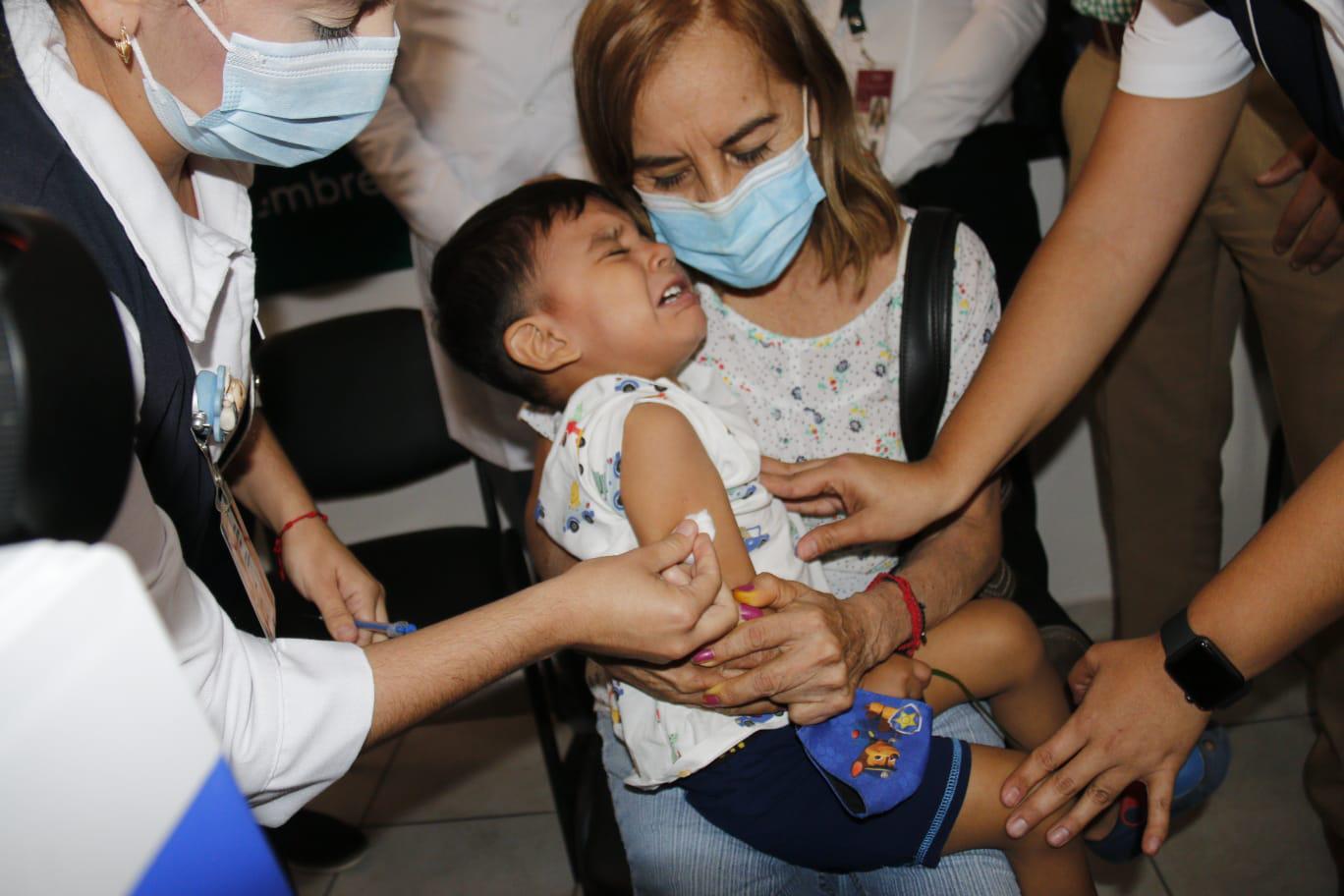 $!Inicia jornada de vacunación contra la influenza para niños, adultos mayores y personas con comorbilidades, en Sinaloa