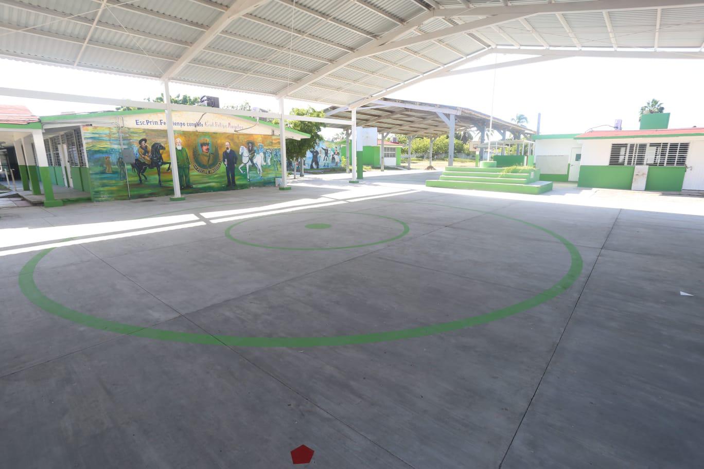 $!La escuela primaria Felipe Ángeles y su dirección, un ejemplo de compromiso y vocación educativa