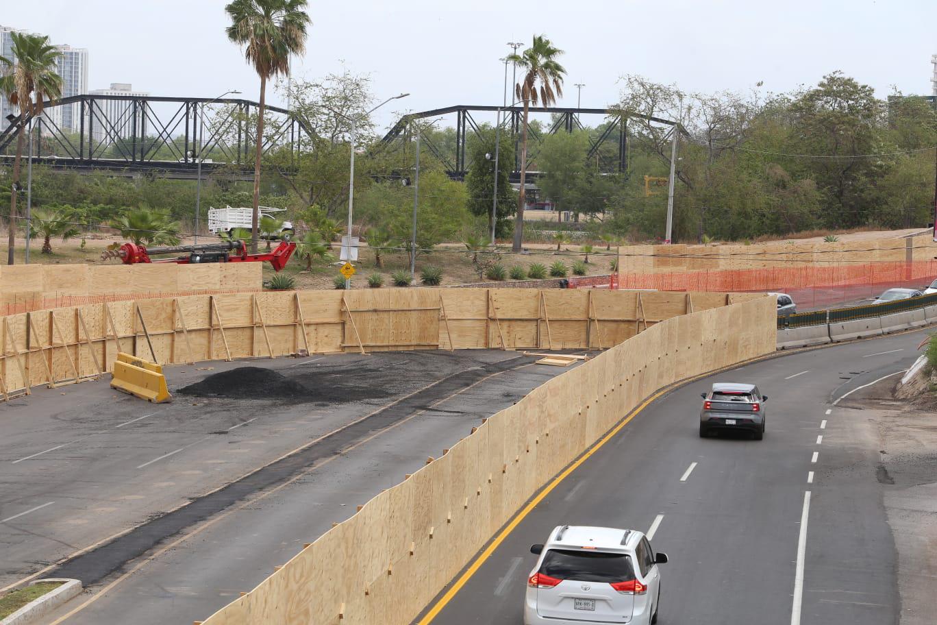 $!Caos vial y rechazo al retiro del reloj en el Malecón de Culiacán