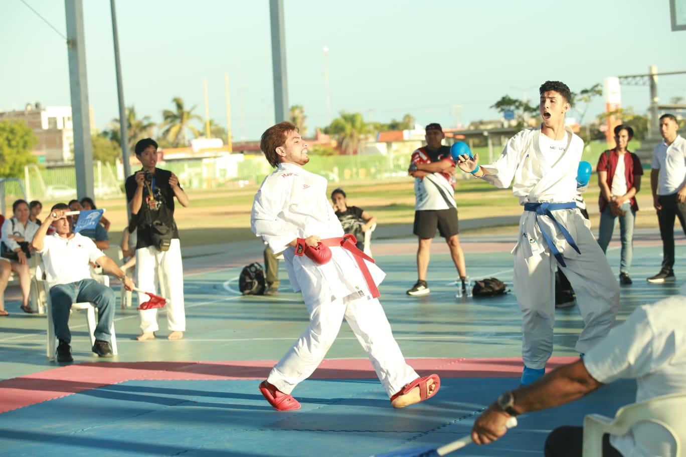 $!Domina Jesús Moreno el tatami en cintas negras de Copa Noroeste