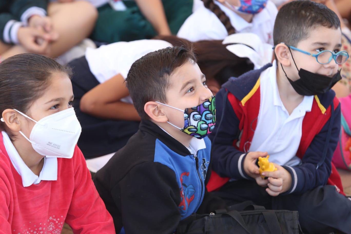 $!Con Teatro Guiñol motivan a niños de primaria a leer