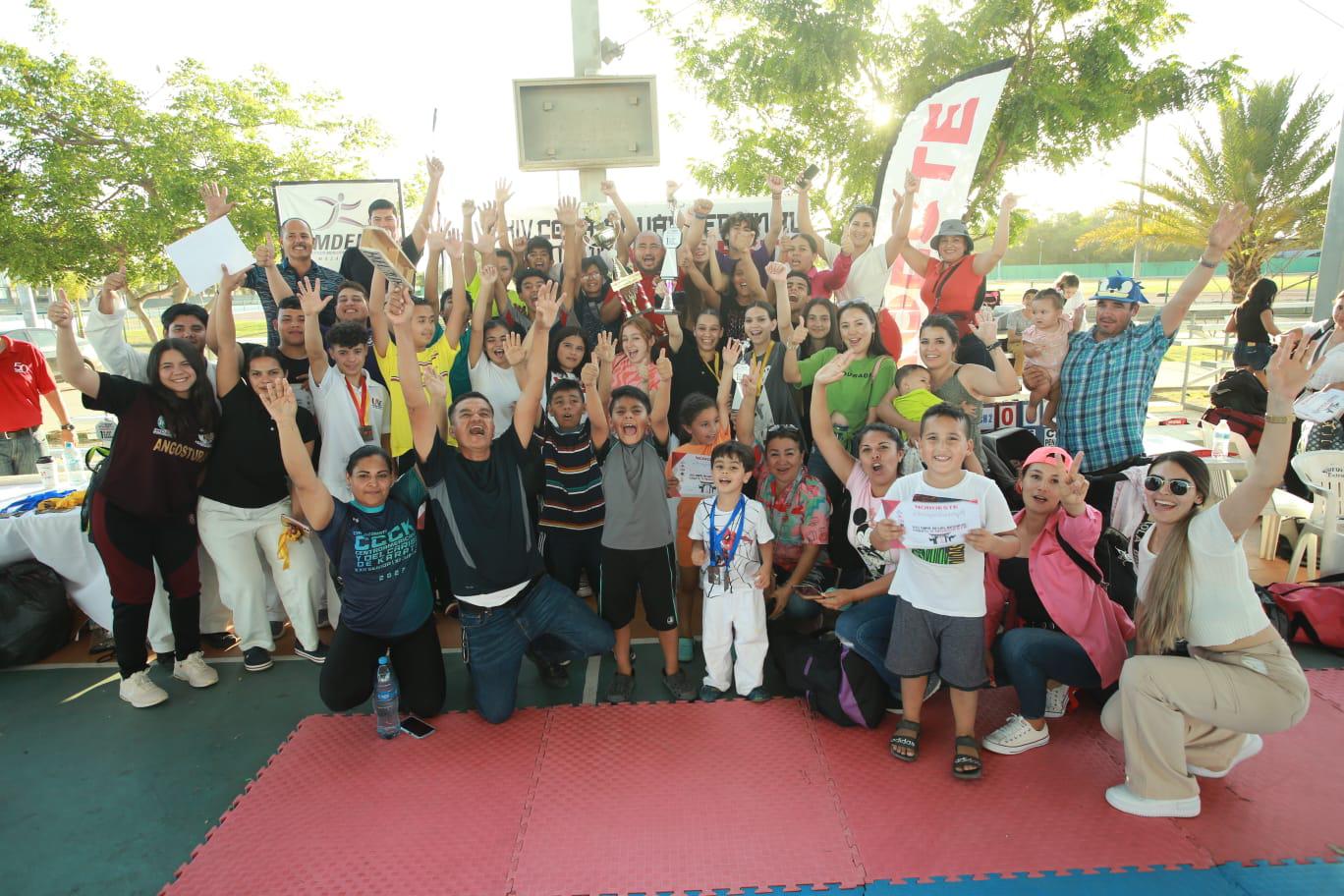 $!Domina Jesús Moreno el tatami en cintas negras de Copa Noroeste