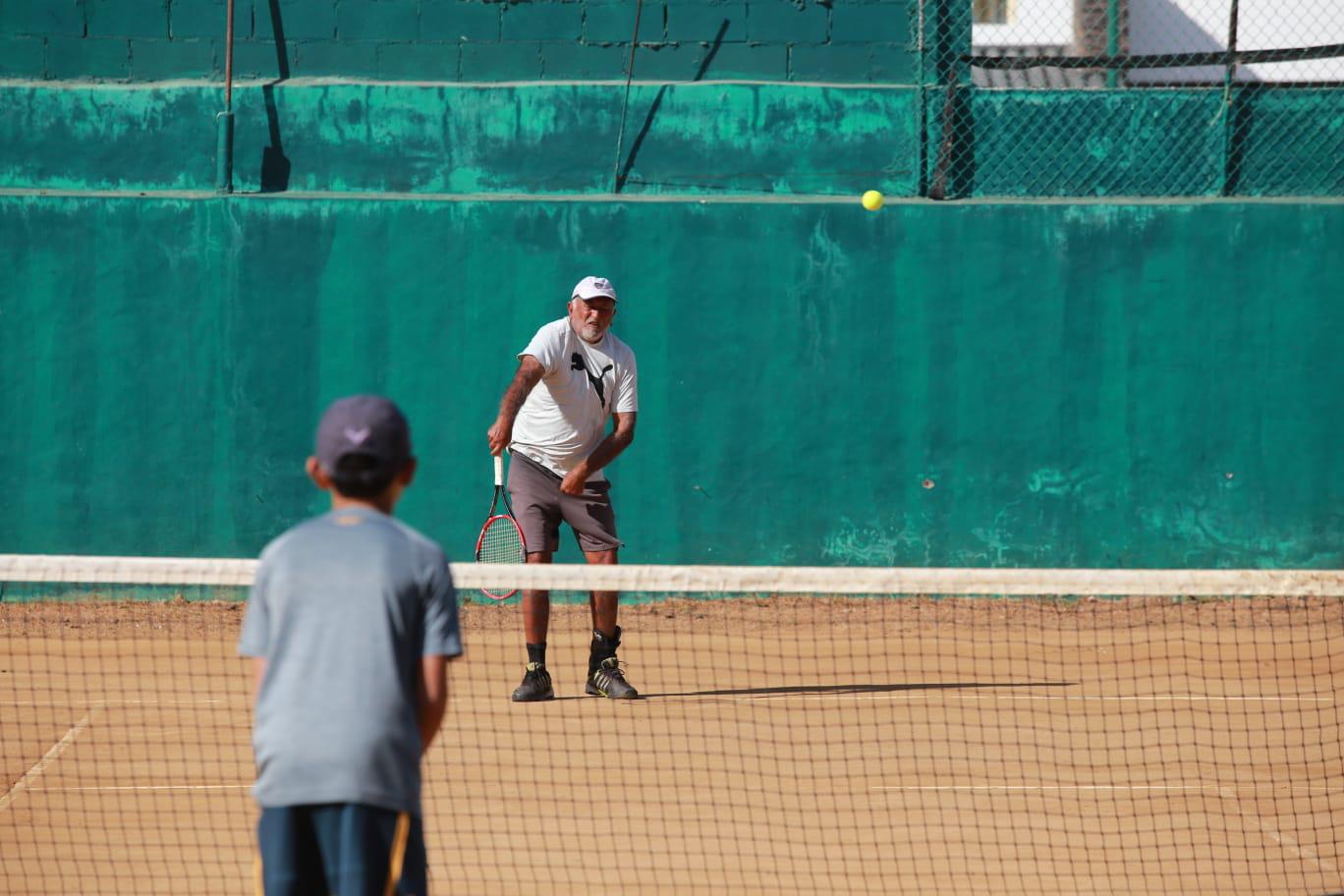 $!Dinastía Tostado debuta con éxito en Copa Carnaval de Tenis