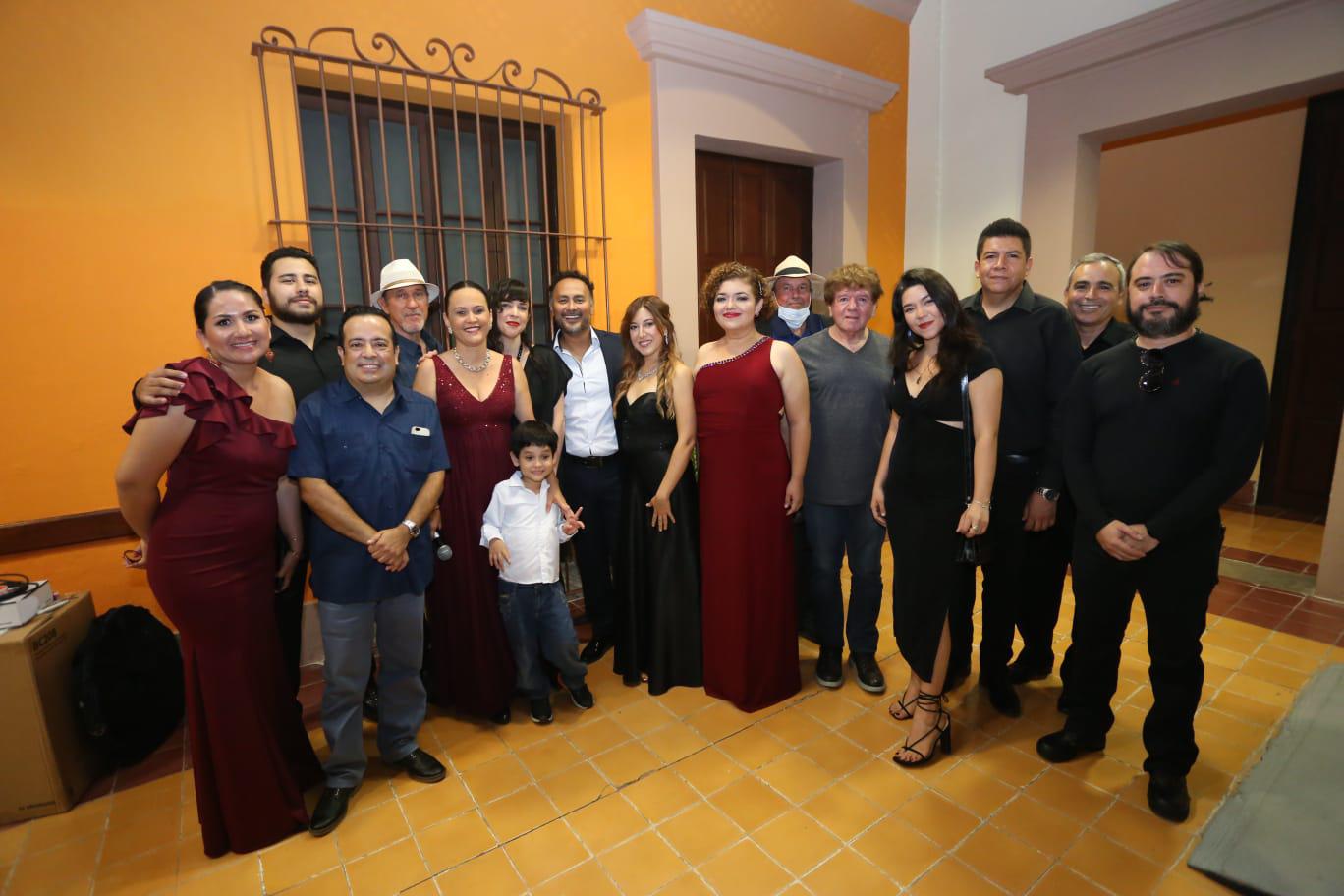 $!Recuerdan familiares y amigos a Rafael Vázquez con el concierto ‘Mis recuerdos del cabaret’