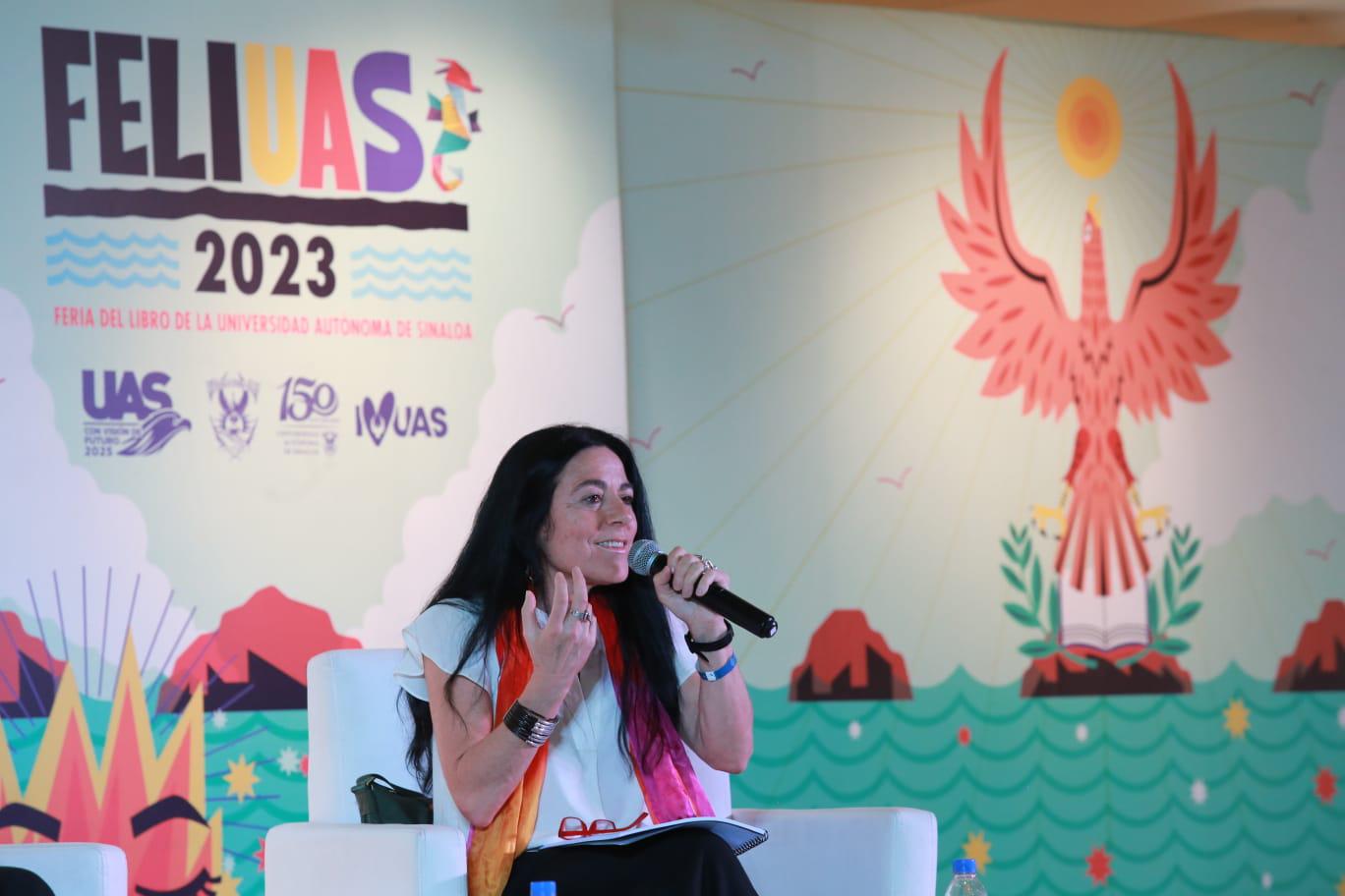 $!Los libros te abren un mundo que de otra manera no verías: Sandra Lorenzano