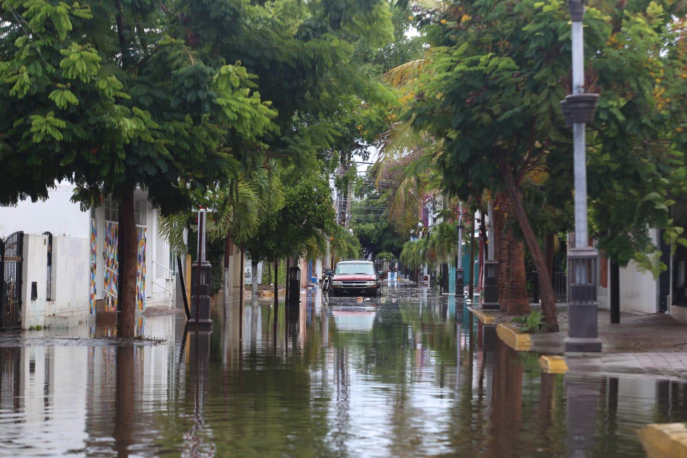 $!Mazatlán sufre los estragos de la primer gran lluvia derivada de ‘Dolores’