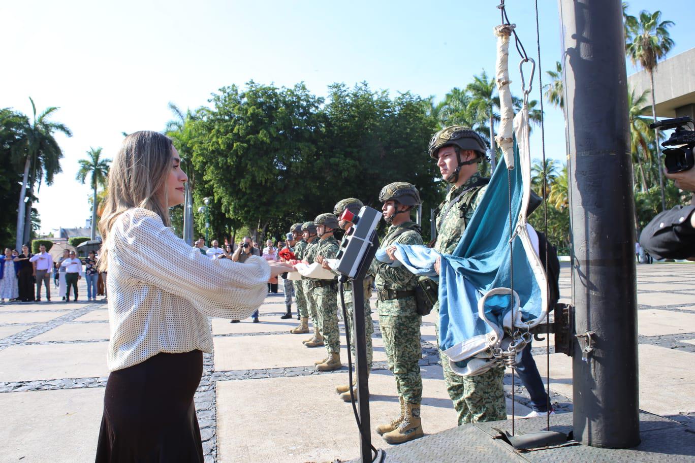 $!Conmemoran en Palacio de Gobierno el 215 aniversario luctuoso de Miguel Hidalgo y Costilla