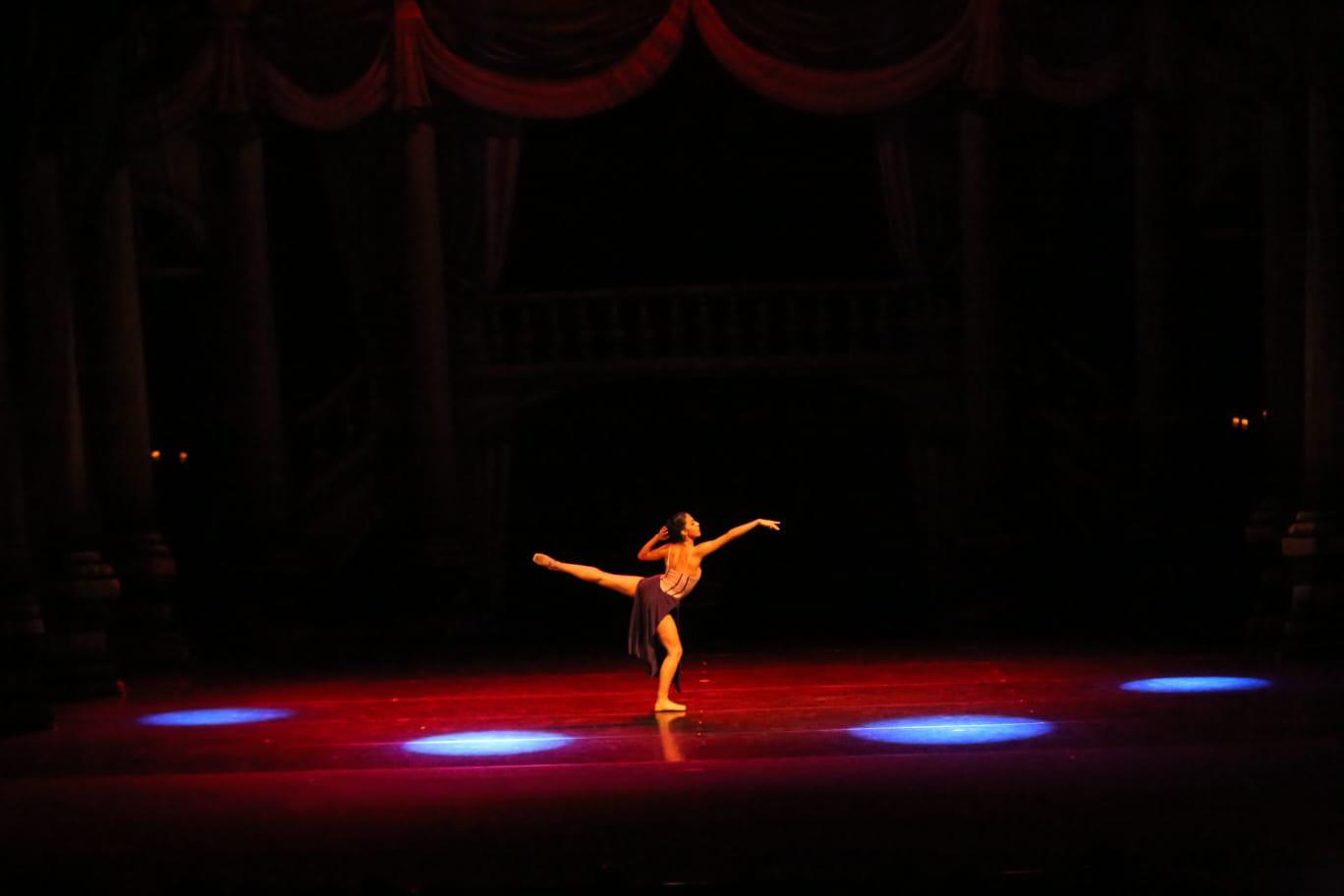 $!La Compañía de Ballet de Mazatlán ofrece gala por su décimo aniversario