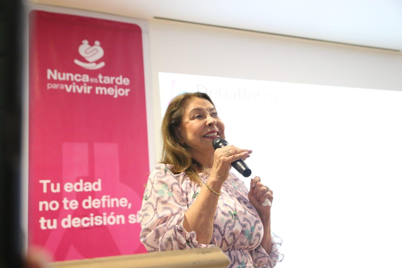 $!Delia Barraza pide a emprendedoras profesionalizar sus negocios: ‘A lo que no se le pone fecha, queda en una buena intención’