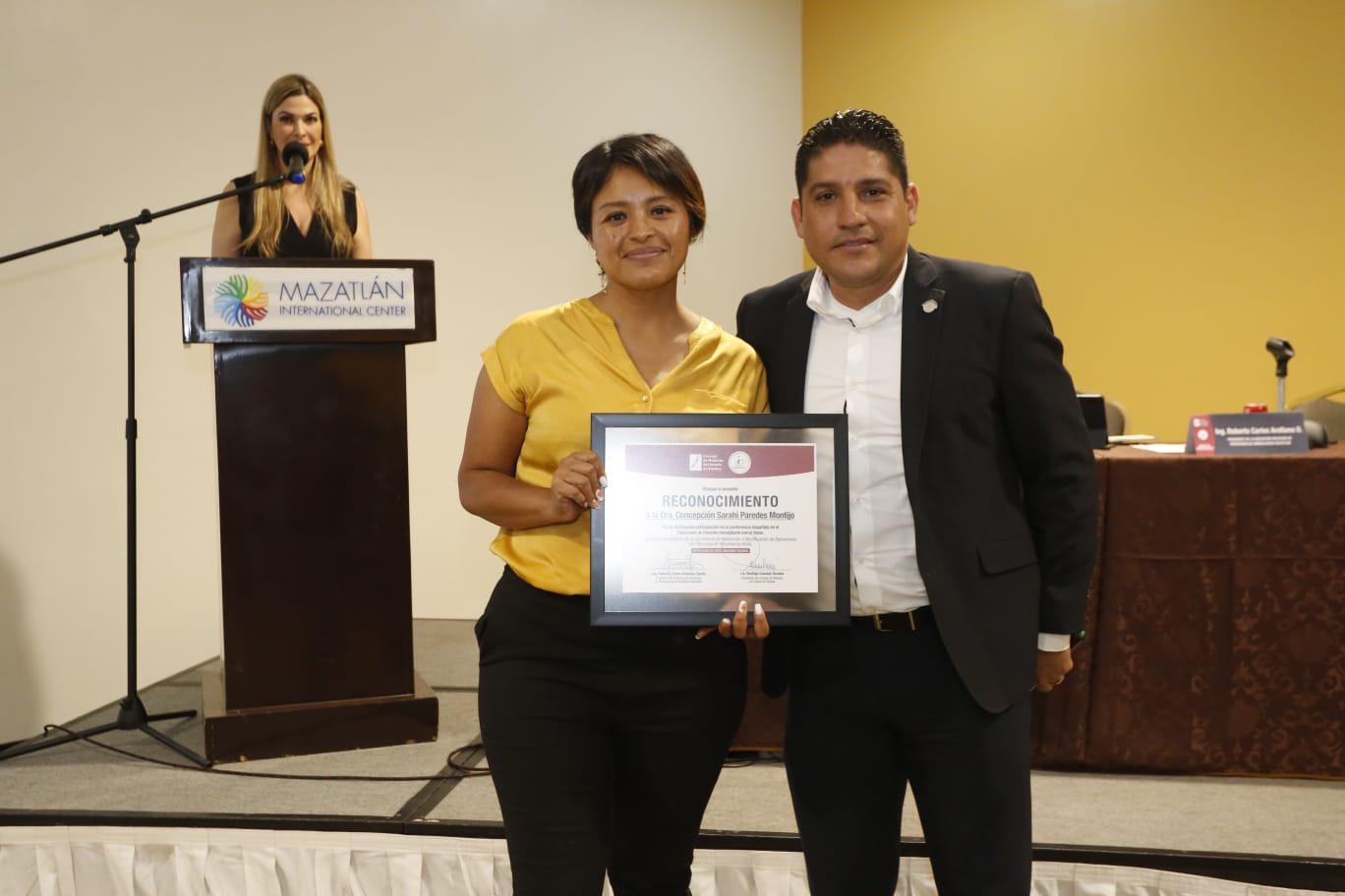 $!En Mazatlán concluye Diplomado en Derecho Inmobiliario