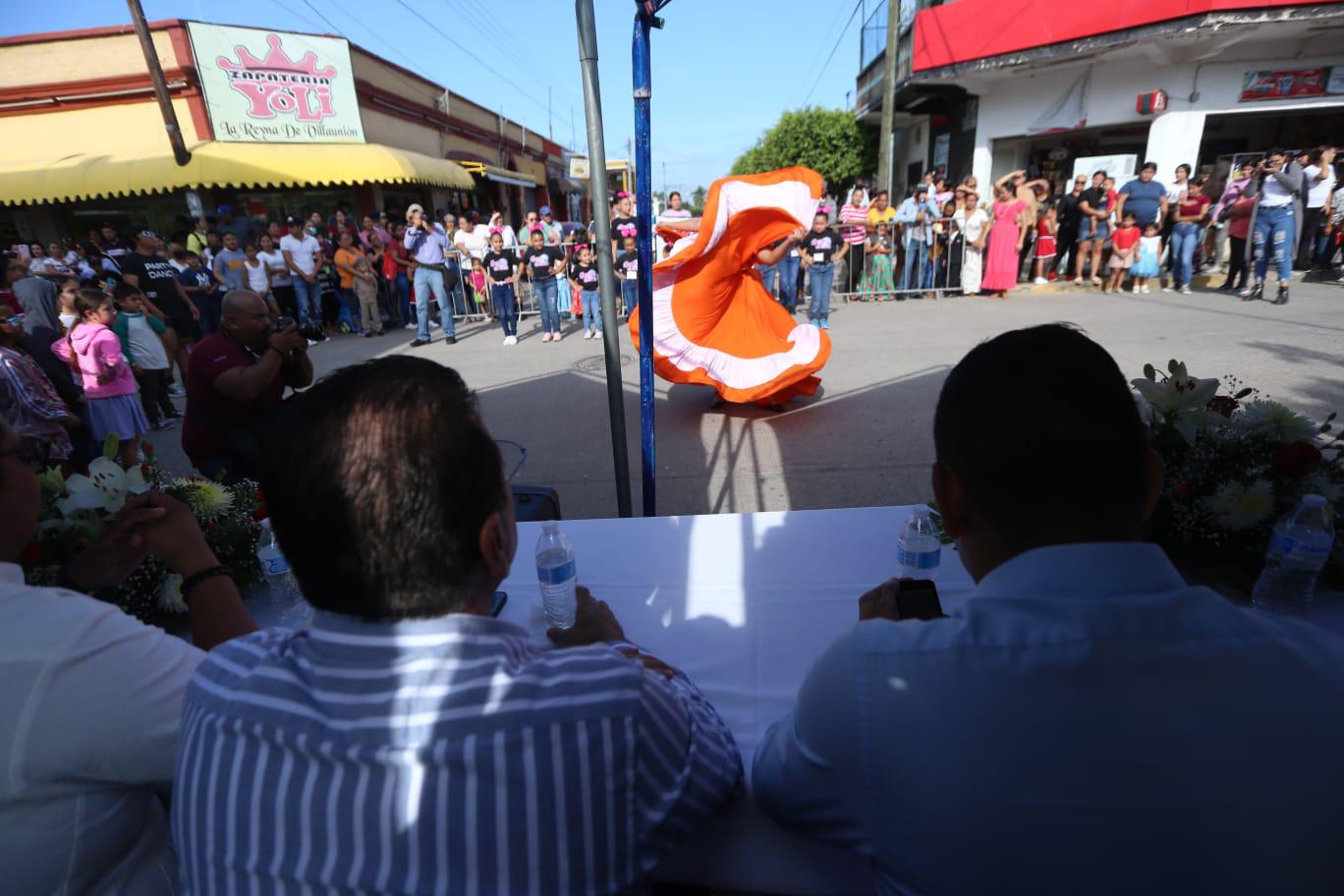 $!Encabeza Alcalde de Mazatlán desfile en Villa Unión para celebrar el 112 inicio de la Revolución Mexicana