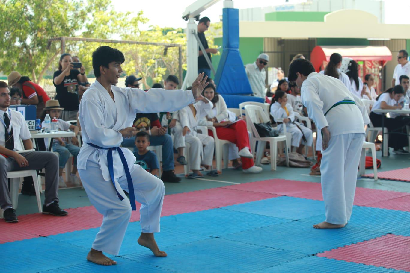 $!Domina Jesús Moreno el tatami en cintas negras de Copa Noroeste