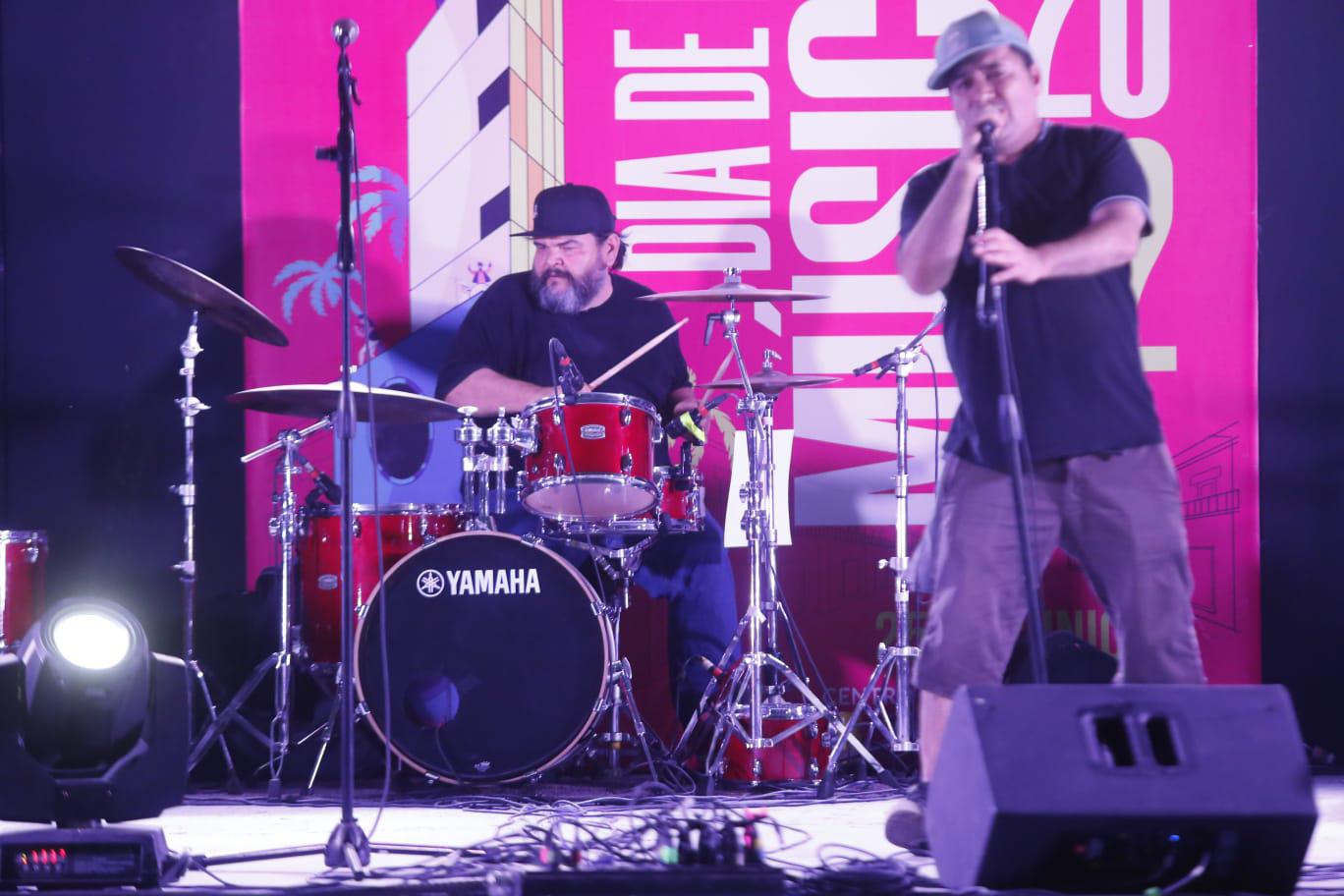 $!La Machado y el Callejón Liverpool vibran con el Día de la Música, en Mazatlán