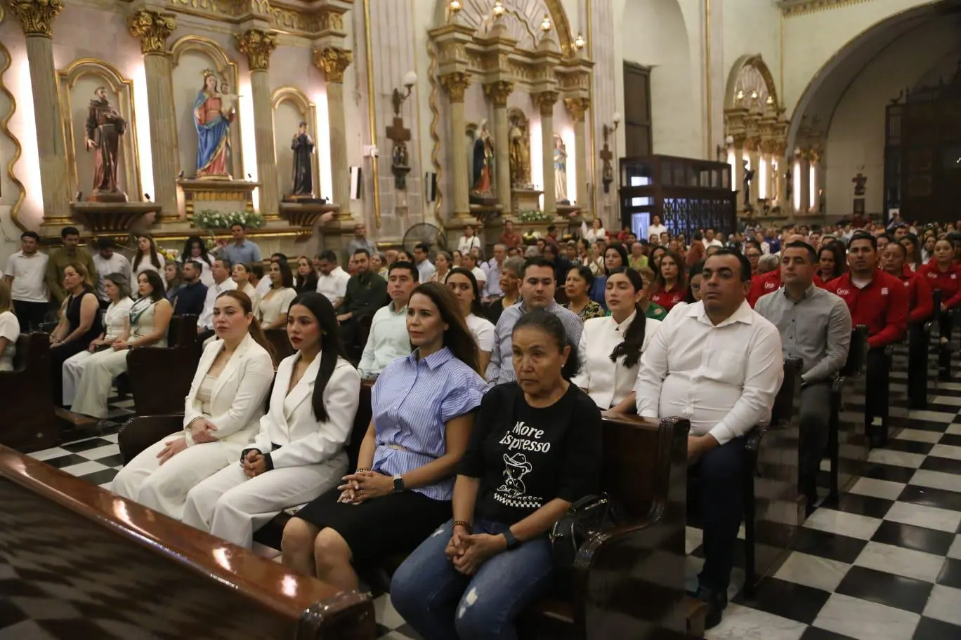 $!Pide Obispo de Culiacán recuperar la paz y fraternidad en aniversario de la ciudad