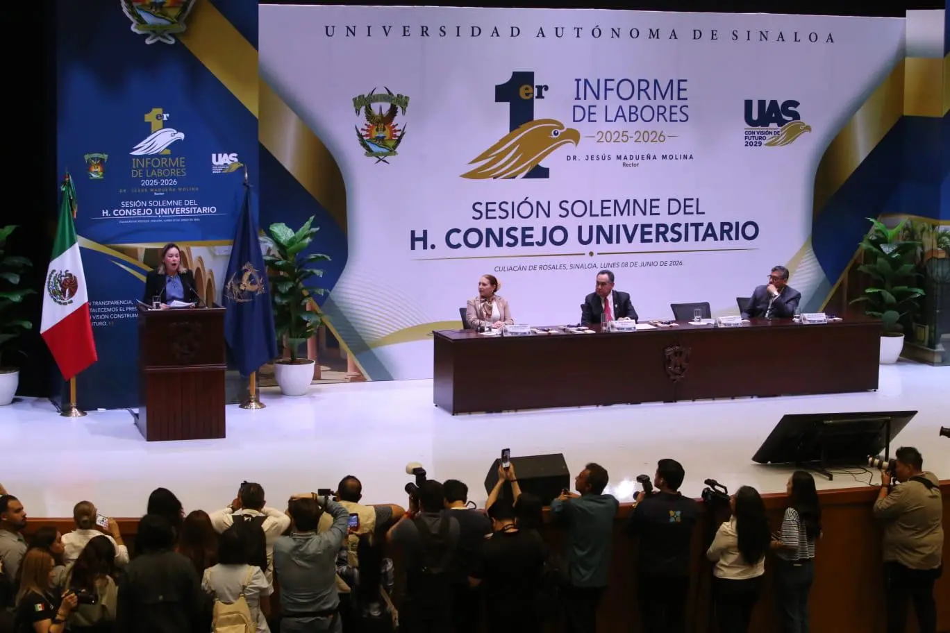 $!UAS presume liderazgo nacional en cobertura educativa, pero advierte dificultades para pagar nómina, en Informe de Madueña
