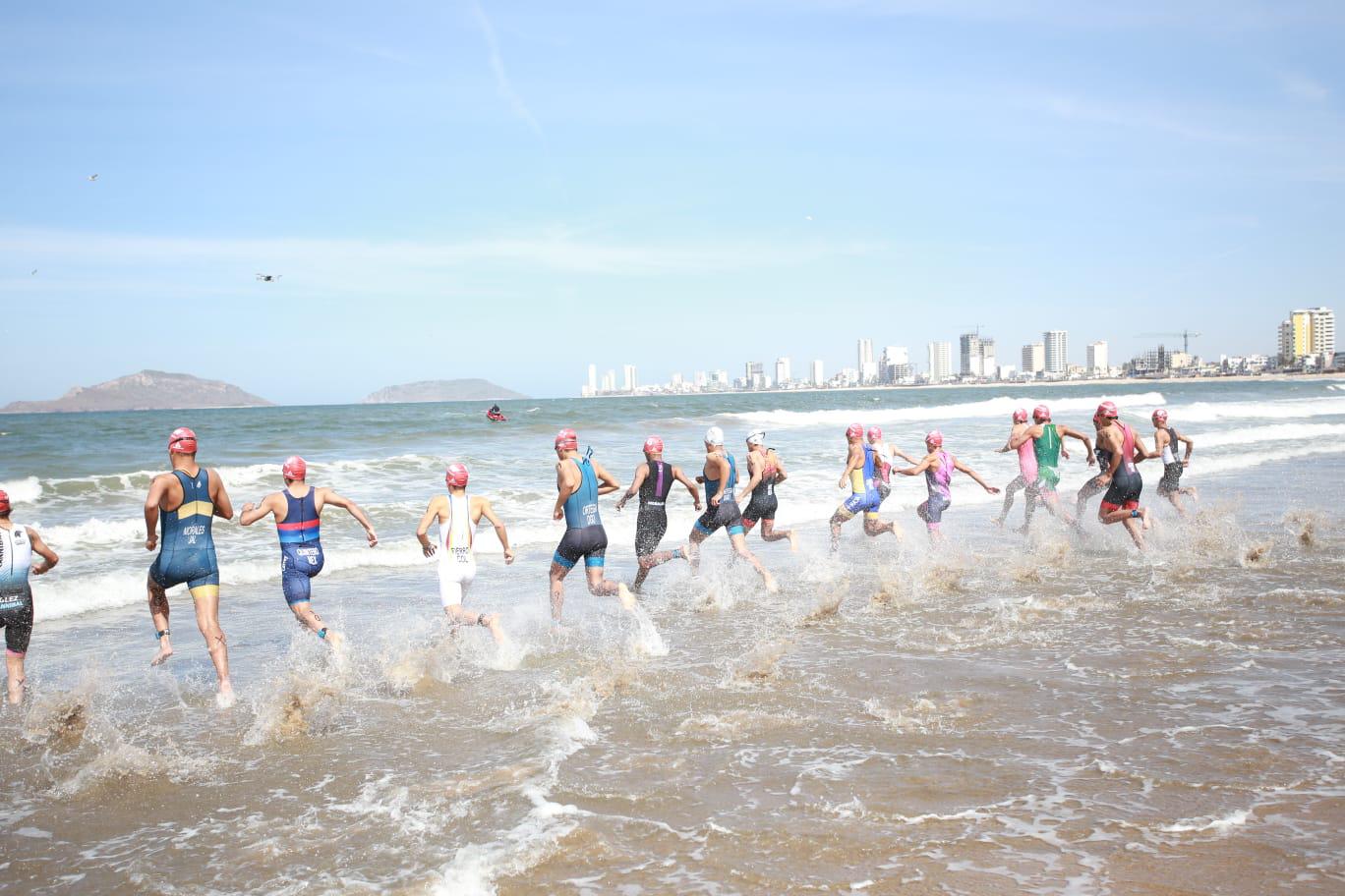 $!Domina Jalisco el Red Petroil Triatlón AsTri Mazatlán