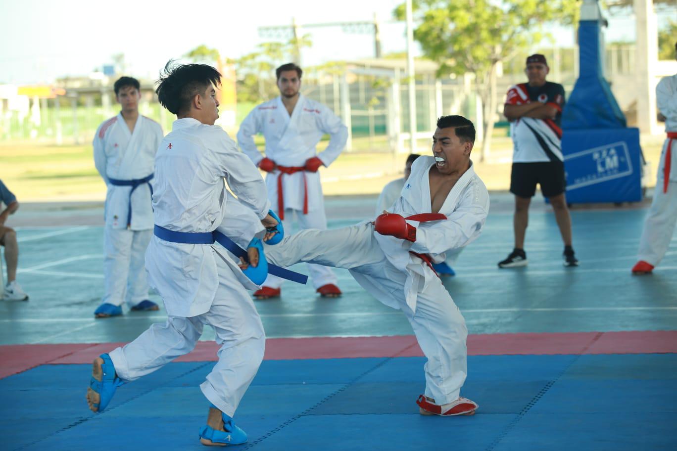 $!Domina Jesús Moreno el tatami en cintas negras de Copa Noroeste