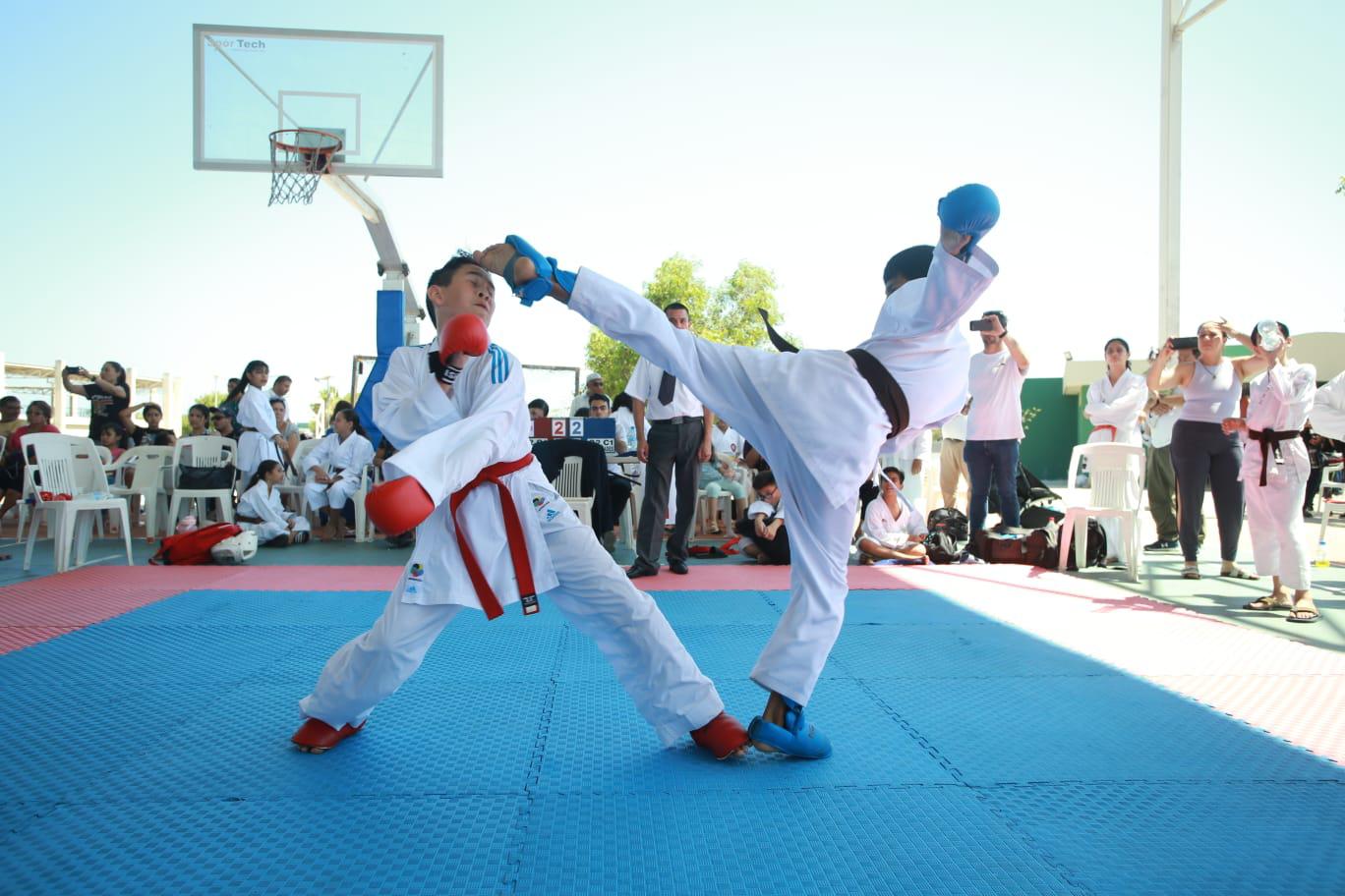 $!Domina Jesús Moreno el tatami en cintas negras de Copa Noroeste