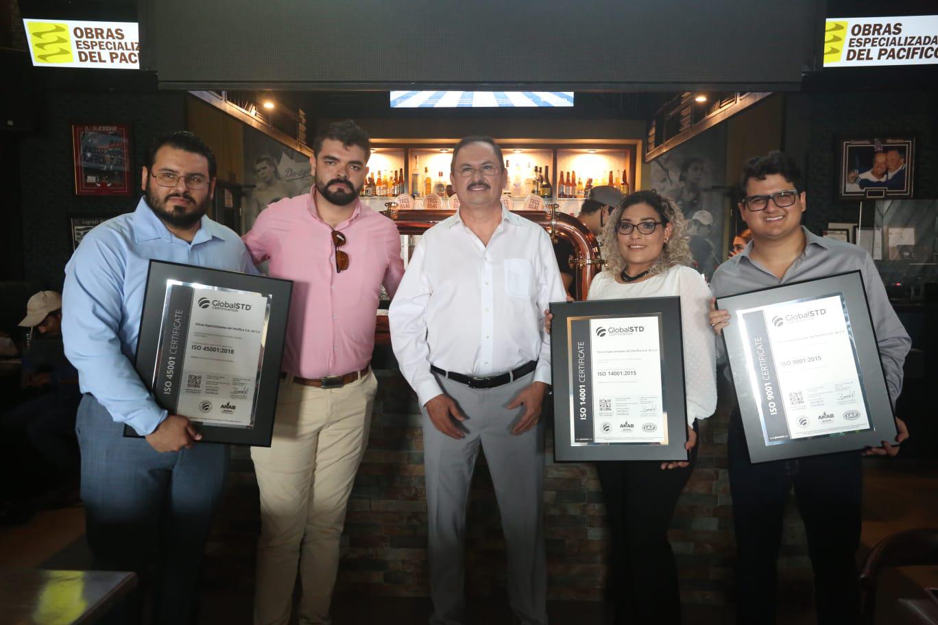 $!Por su calidad y seguridad, Obras Especializadas del Pacífico recibe tres certificaciones ISO
