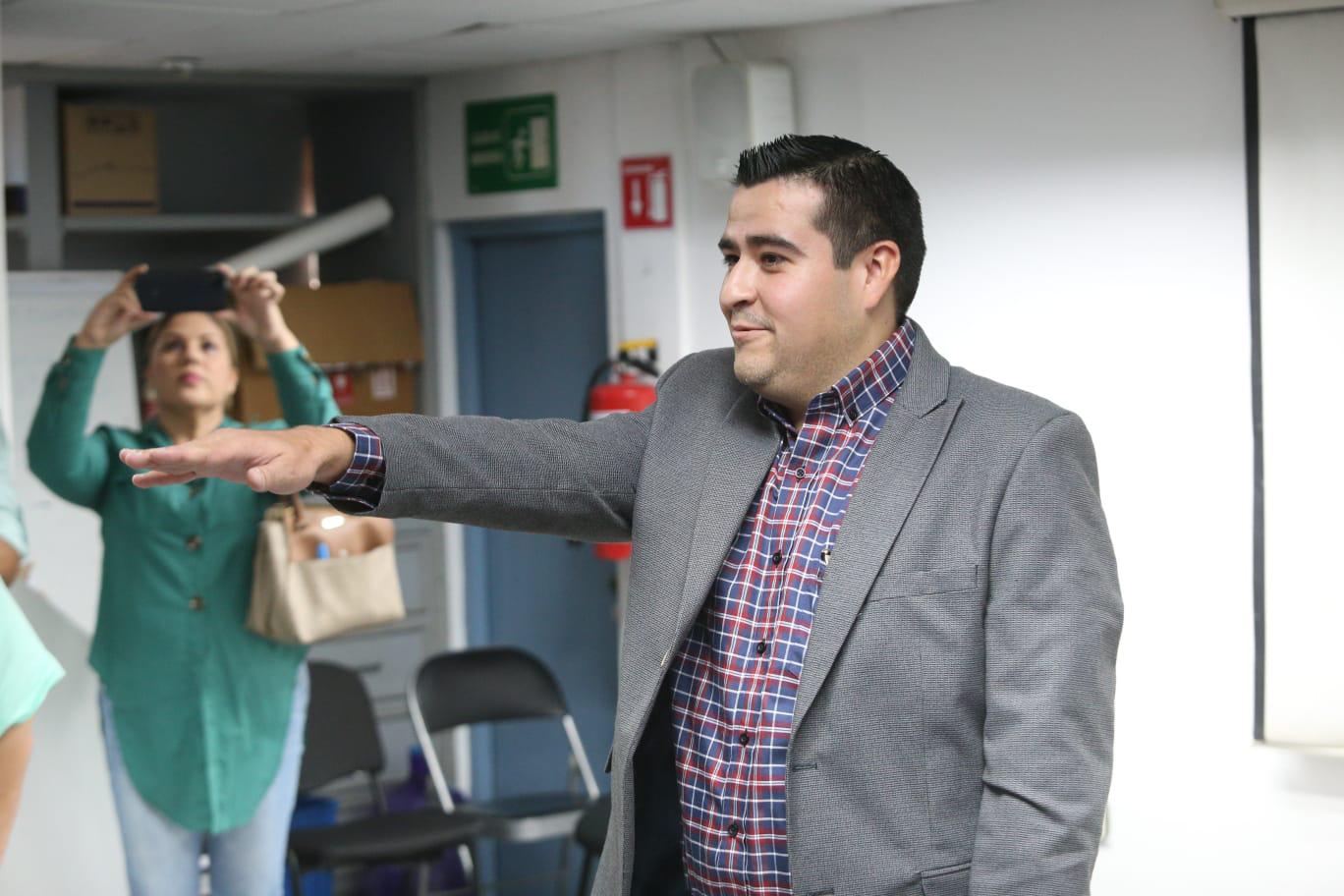 $!¡Otra sacudida! ahora sale Osbaldo López de Jumapam y llega José Manuel Tostado