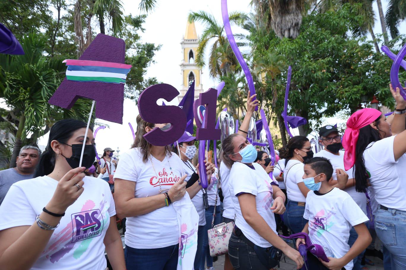 $!El PAS y Cuén celebran aniversario a escasos metros del trono de ‘El Químico’
