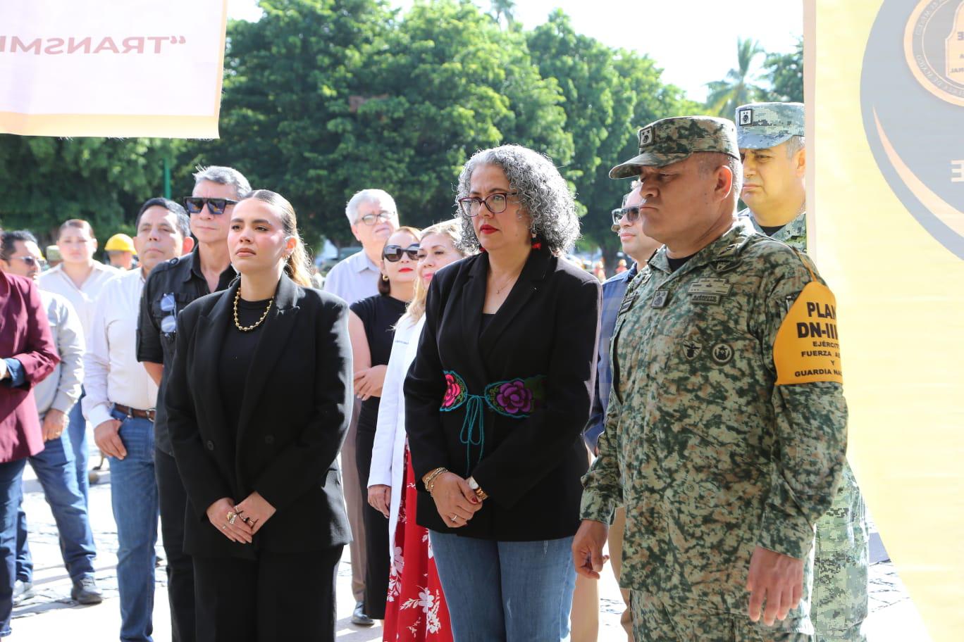$!Exhiben en Culiacán equipo militar para atender desastres; conmemoran 60 años del Plan DN-III-E