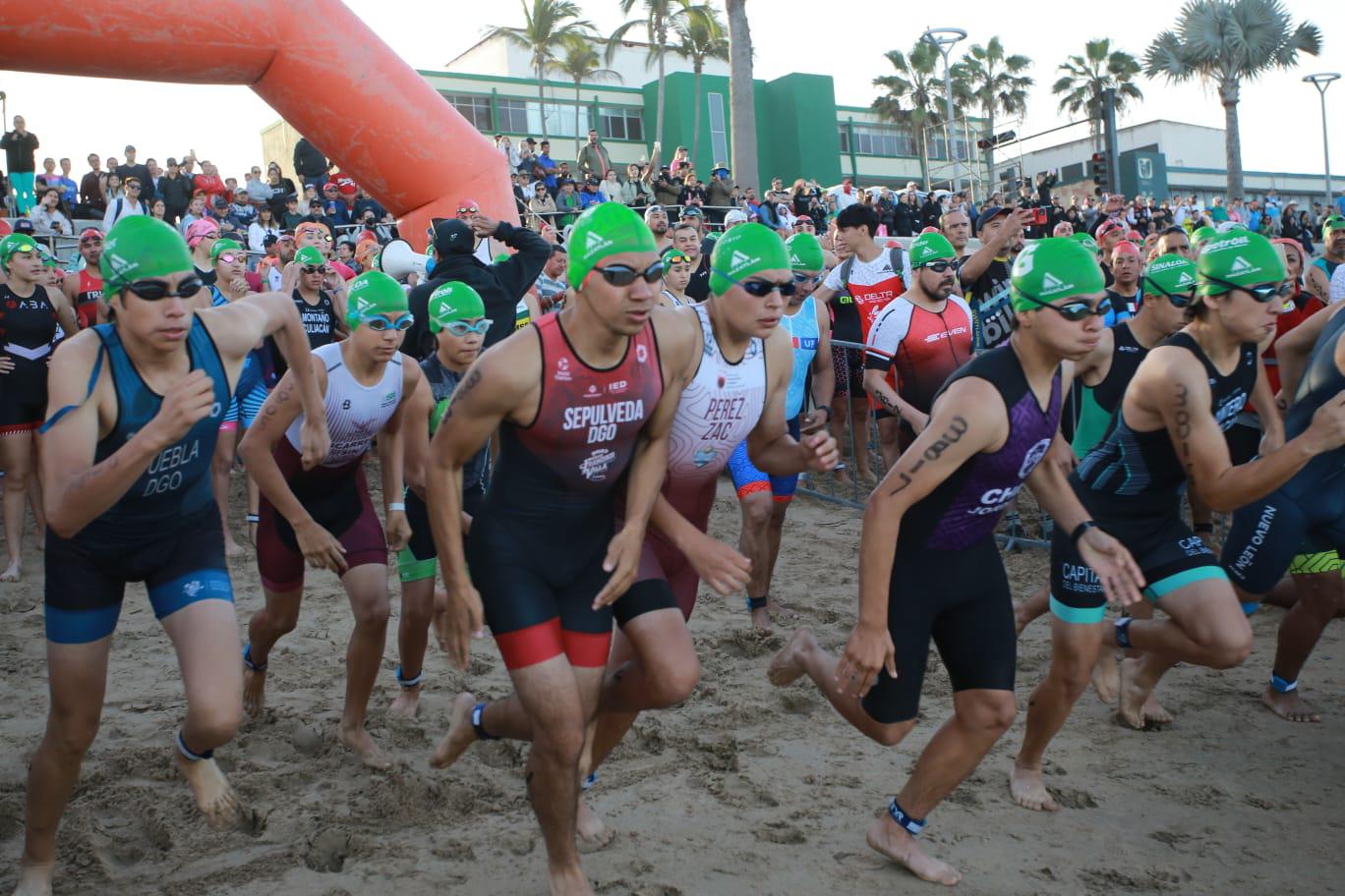 $!Inauguran el Red Petroil AsTri Internacional Mazatlán