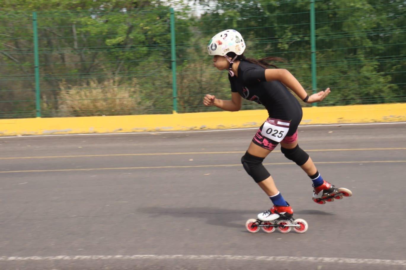 $!Actuación dorada de Mazatlán en la etapa estatal del patinaje de velocidad