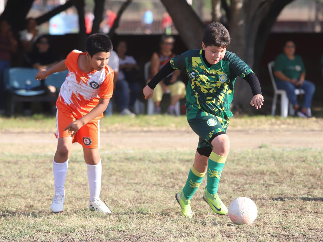 $!Concordia sale respondón en Copa Recreativa de Futbol