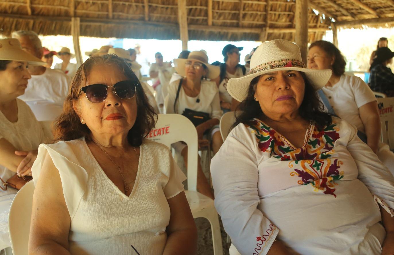 $!Beatriz Guerra y María de la Luz Juárez.