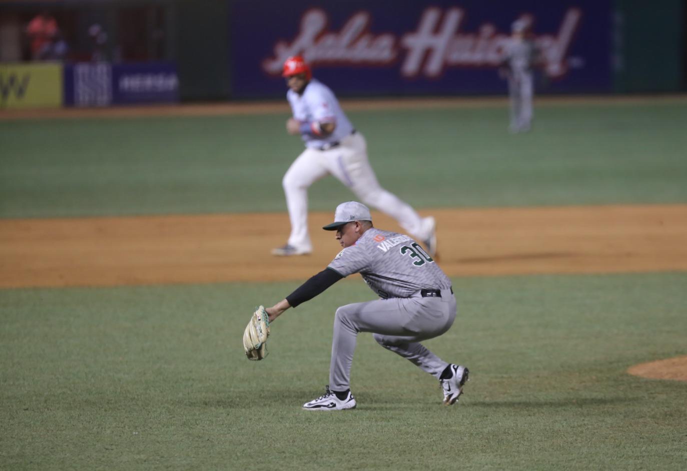 $!Venados sufre paliza en casa ante Cañeros