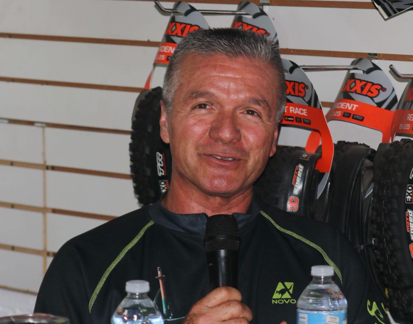 $!Invitan a sacudirse la ‘polilla’ y montar la bicicleta de montaña, en Mazatlán