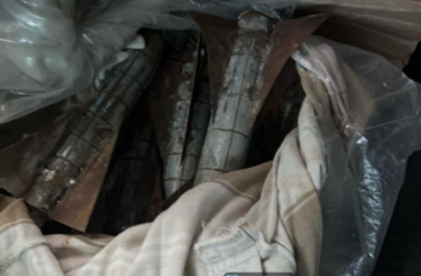 $!Militares encuentran explosivos y un vehículo con blindaje de fábrica en San Ignacio