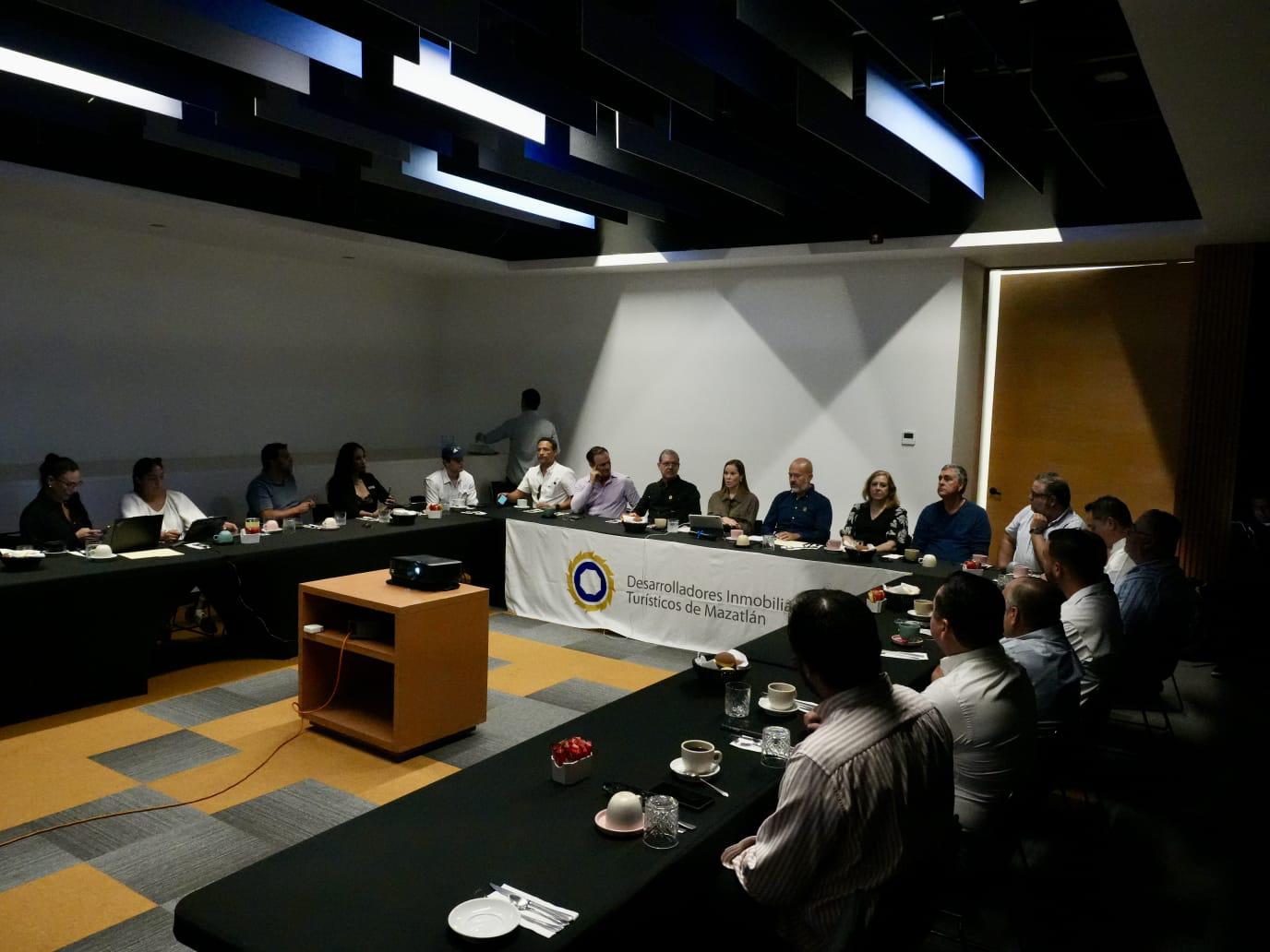 $!Fortalecen alianzas de promoción de Mazatlán