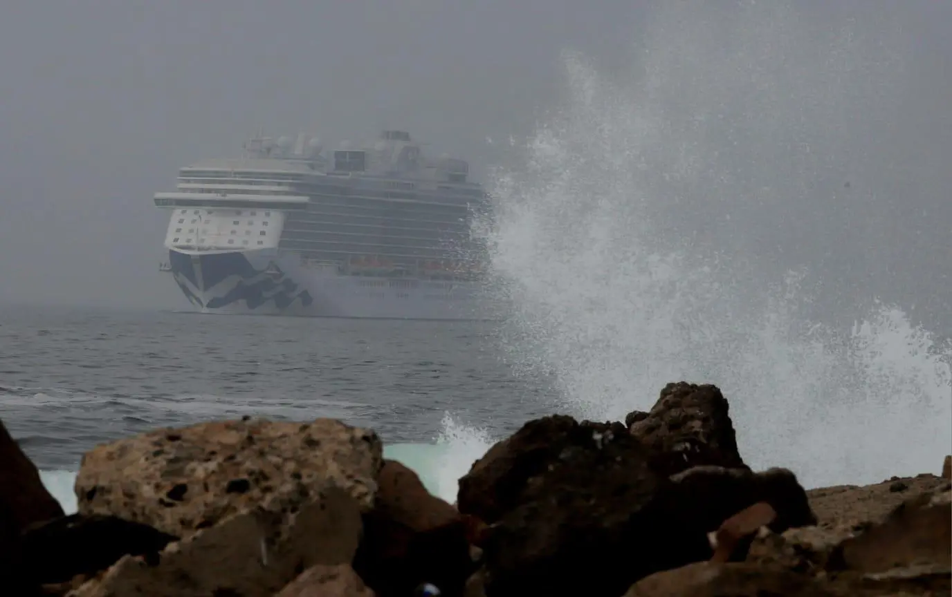 $!Mazatlán recibe al Royal Princess con casi 4 mil pasajeros este martes