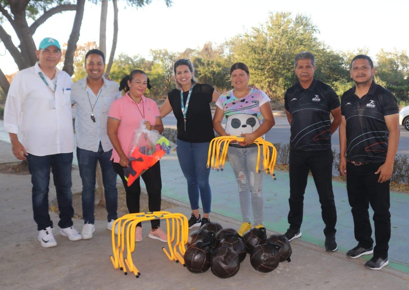 $!Más de 200 atletas de Mazatlán son beneficiados con material deportivo