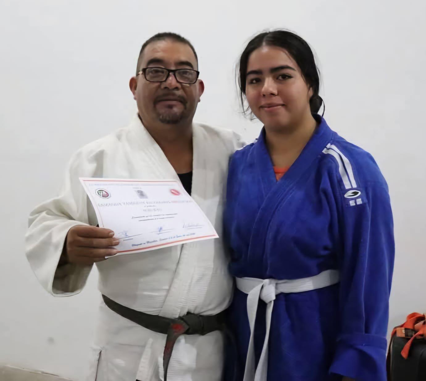 $!¡Samanda Palomares, mazatleca con planes para ganar la Olimpiada Nacional!