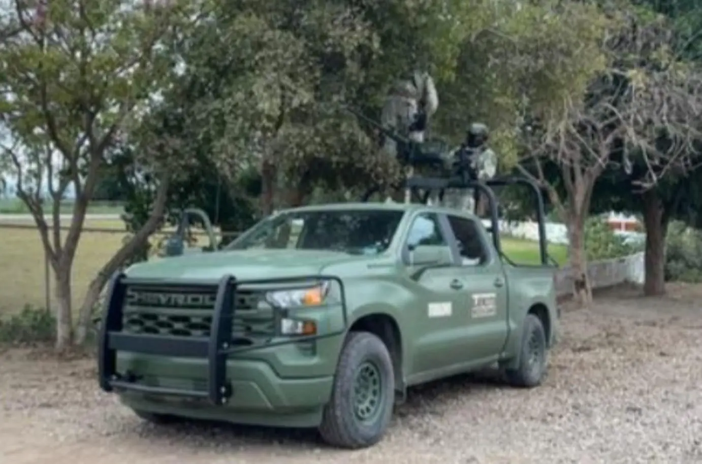 $!Ejército asegura cámaras con celdas solares usadas para monitorear a fuerzas de seguridad en Navolato