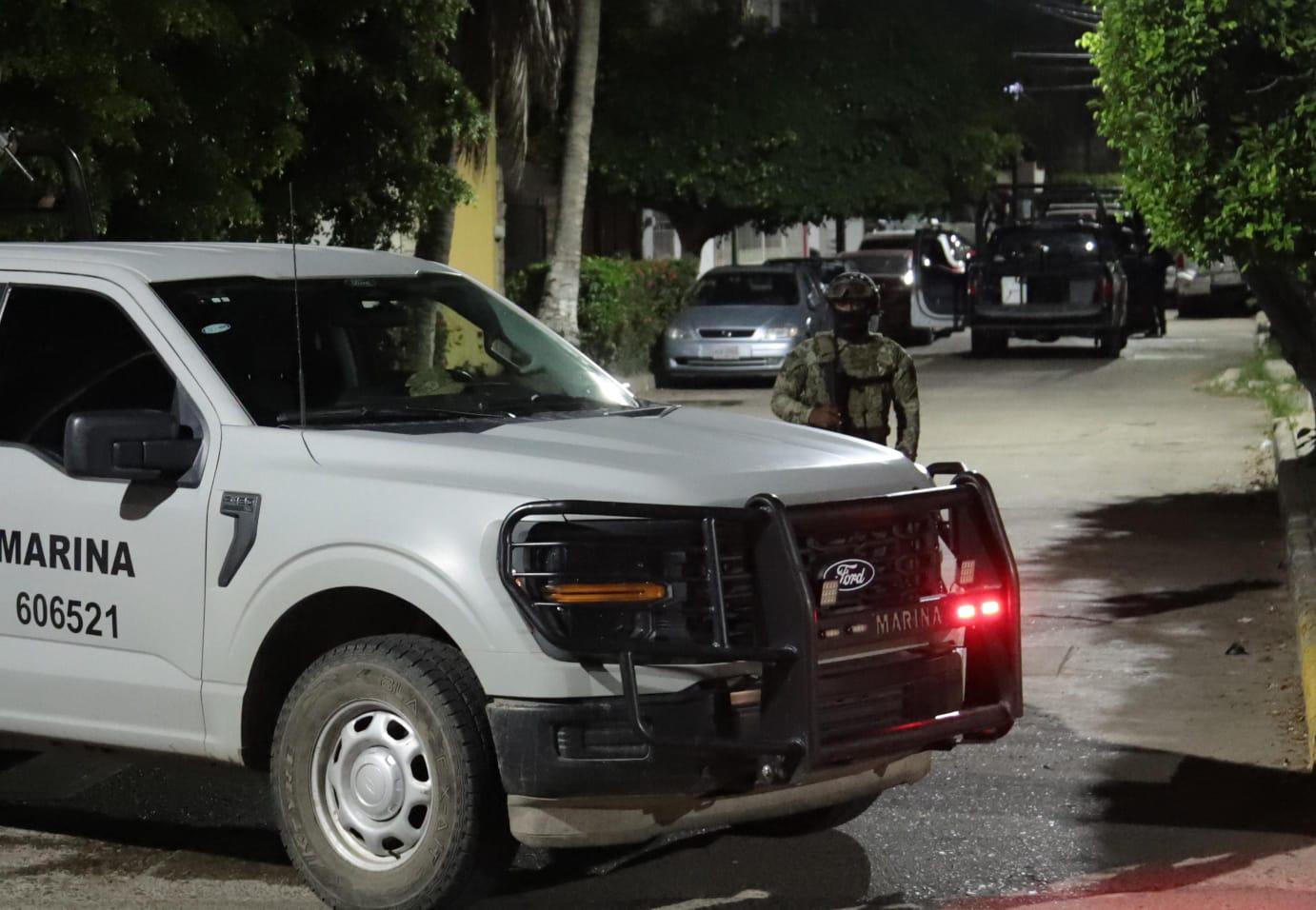 $!Fuerzas federales realizan operativo en Mazatlán, la noche de este miércoles