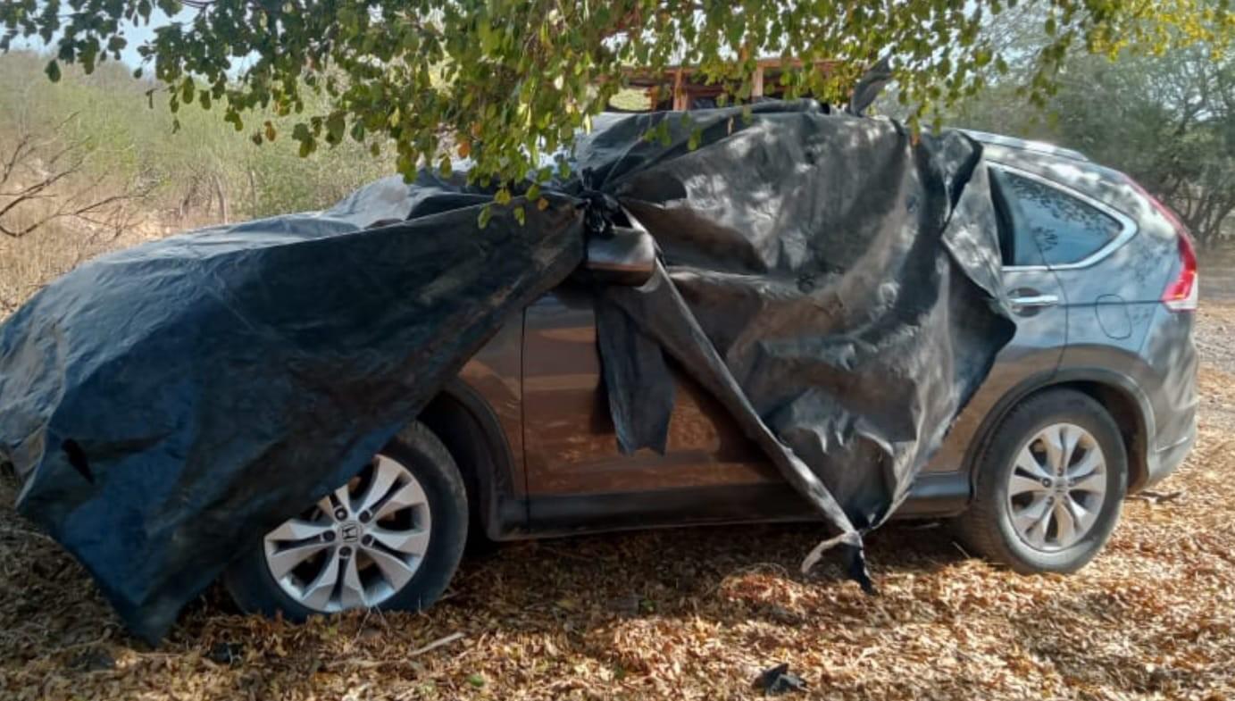 $!Ejército asegura dos camionetas en Culiacán; una contaba con ametralladora calibre .50 empotrada
