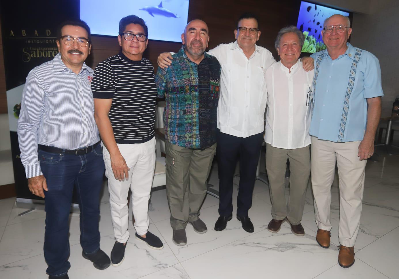 $!Florencio Osuna, Florencio Álvarez, Jorge Muñoz, Martín Sánchez Reynoso, Juan Llausas y Artur Wohlers.