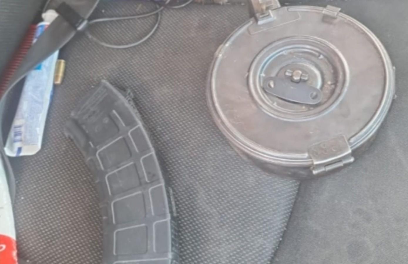 $!Tras agresión a militares, aseguran un vehículo y dos cargadores en Villa Juárez