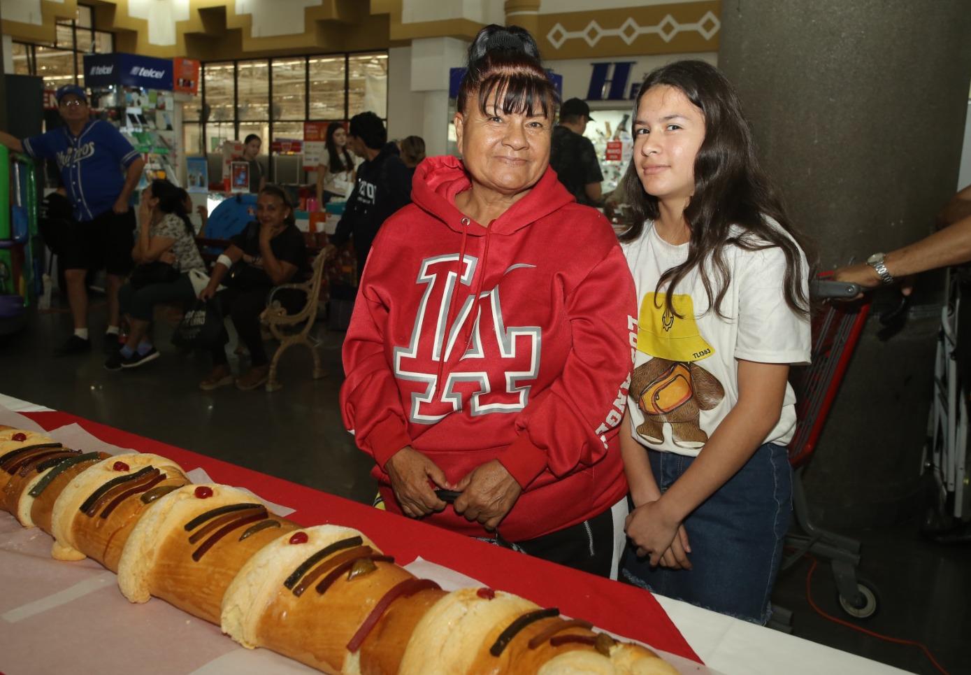 $!Rosa Bernal y Aurora Eusquiano.