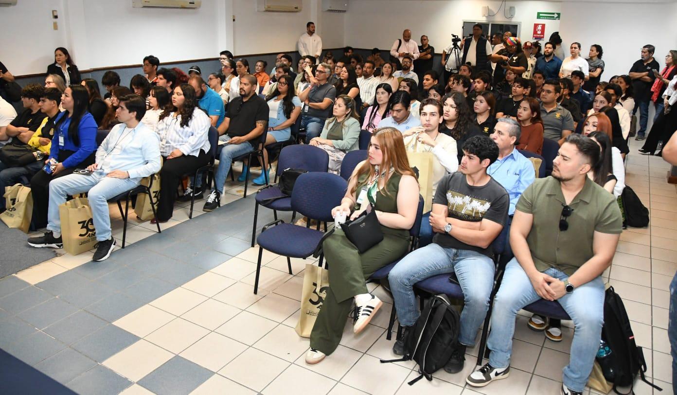 $!Inauguran el Segundo Congreso Internacional de Estudios Socioculturales CES 2026 en la Facultad de Ciencias Sociales, en Mazatlán