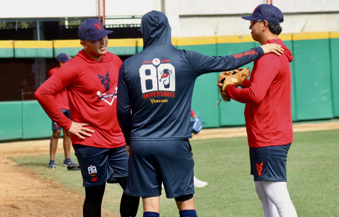 $!Jonatan Bernal, uno de los abridores de los juegos inaugurales, llega a la pretemporada de Venados