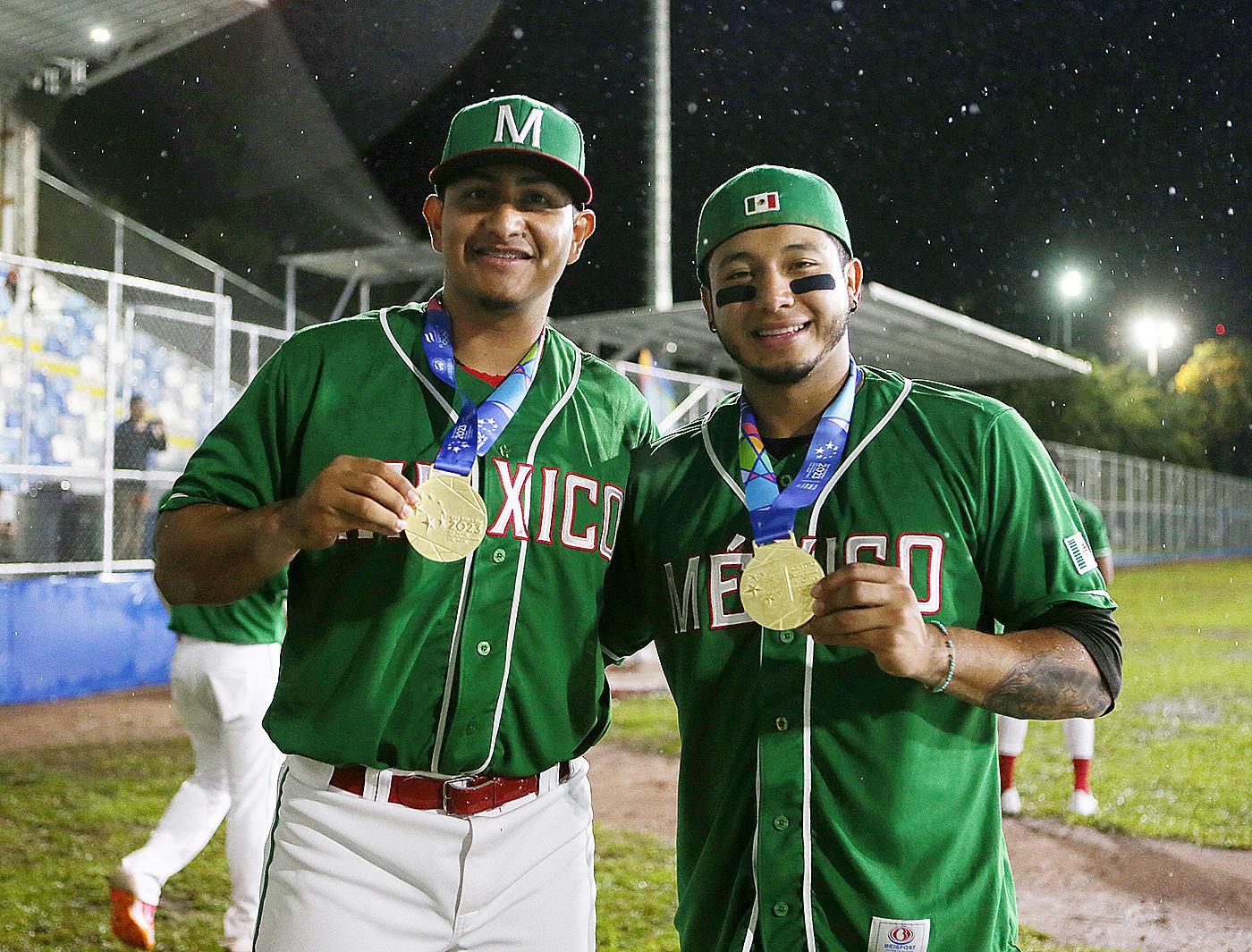 $!Ganar esta histórica medalla de oro es lo que le faltaba a México: Enrique Reyes