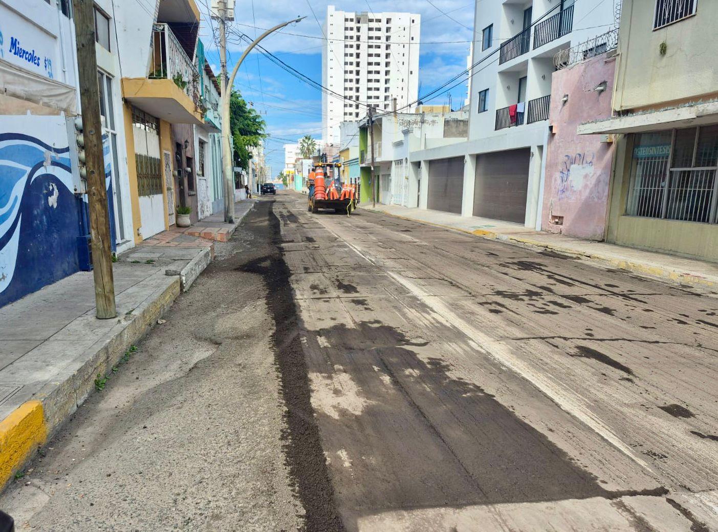 $!Cerrarán la calle 5 de Mayo por trabajos de reencarpetado en el Centro de Mazatlán