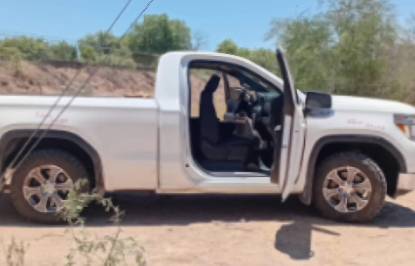 $!Aseguran cuatro vehículos con blindaje artesanal en Culiacán