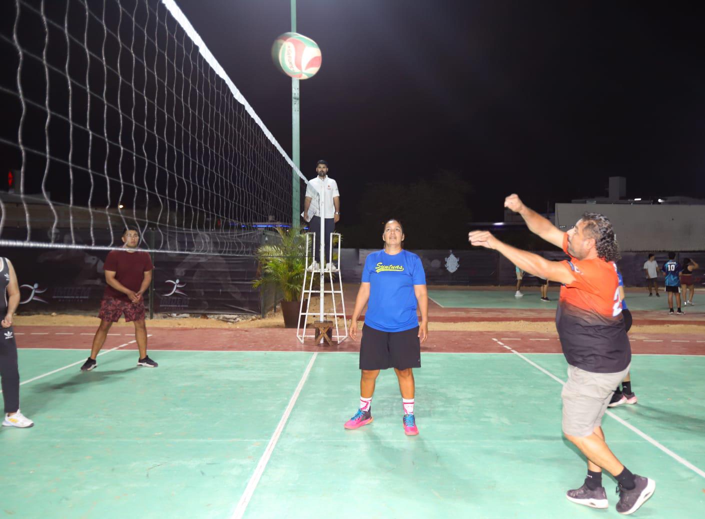 $!ISSSTE valida los pronósticos en Voleibol Burócrata